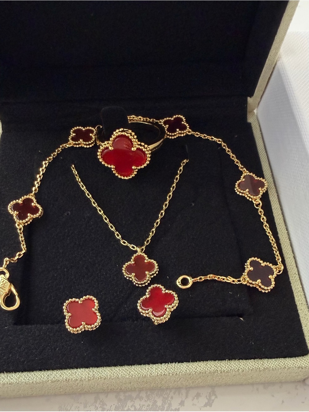 Gold-Tone Red Clover Motif Necklace with Matching Jewelry Set